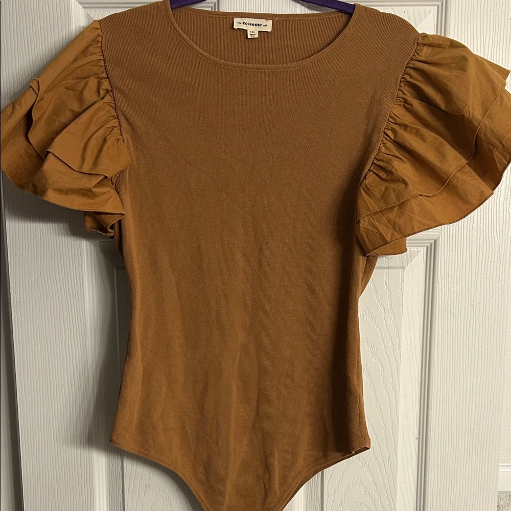 ee:some Solid Color Ribbed Bodysuit with Ruffled Sleeves size 1XL